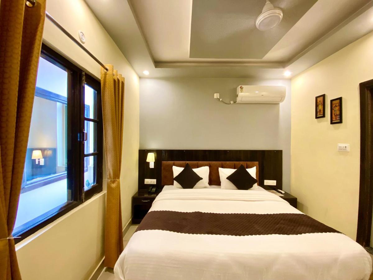Tapovan New Residency By Ftp Hotels ริชิเคช ภายนอก รูปภาพ
