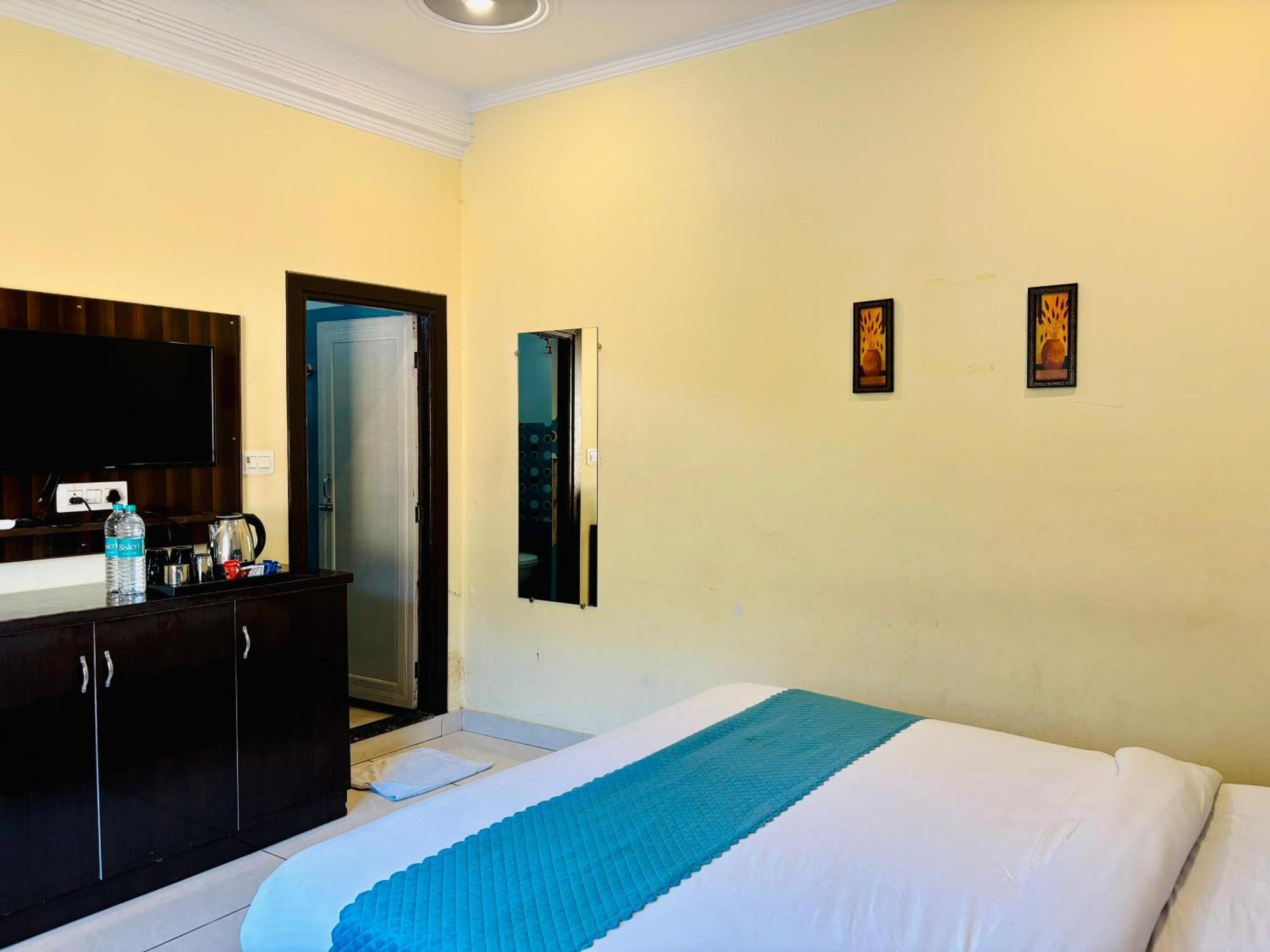 Tapovan New Residency By Ftp Hotels ริชิเคช ภายนอก รูปภาพ